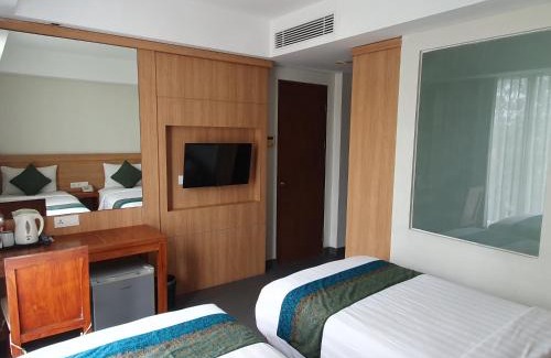 Batubelig Hotel | Paragon Hotel Seminyak