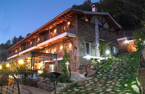 Benatae Cabin | Paraje el Serbal