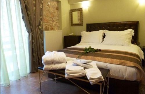 Synikia Mesi Trikalon House | Paramythenio Guesthouse