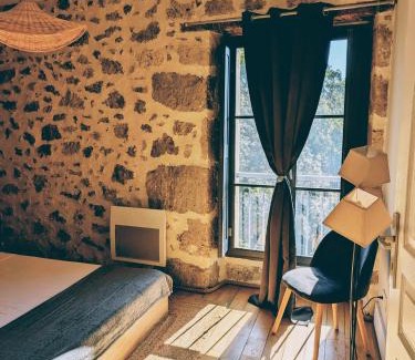 Nerac Apartment | Parenthèse au jardin du Roy