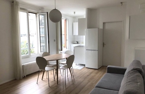 12th Arrondissement Apartment | Paris-12, Metro Bel-air, Superb contemporary 41m2 one bedroom apartment
