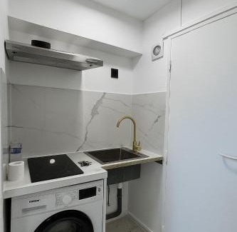 Auteuil Apartment | Paris 16, Lux Studio - Steps from metro 9!