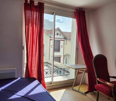 Maisons-Alfort Apartment | Paris Appartement Near 12Univ