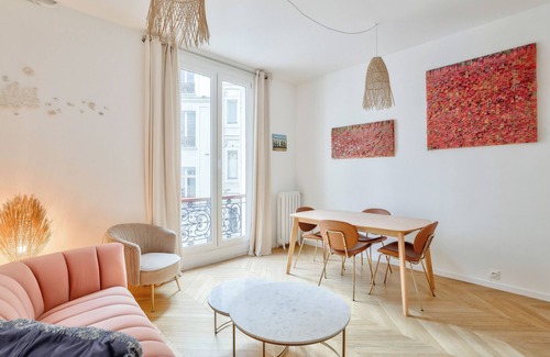 Ses Salines Bed & Breakfast | Paris Art 1 - 2 Chambres Ascenseur