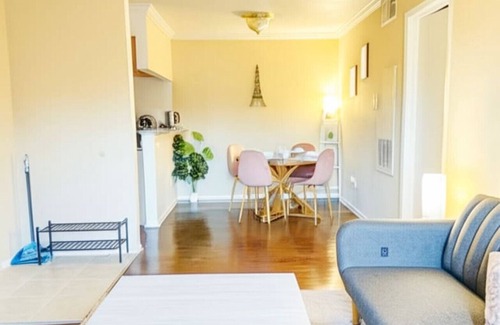 Astrodome Apartment | Paris Balcony by Medical Center & NRG Stadium!