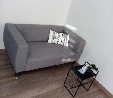 La Villette House | Paris chambre luxe -opéra 15mins-chambre avec salle de bain commune