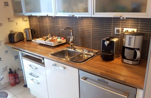 Saint-Denis Apartment | PARIS/Large family Apartment (3 bedrooms + 2 bathrooms)