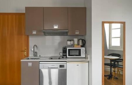 Gaillon Apartment | Paris, Opéra 6.une Balade Romantique