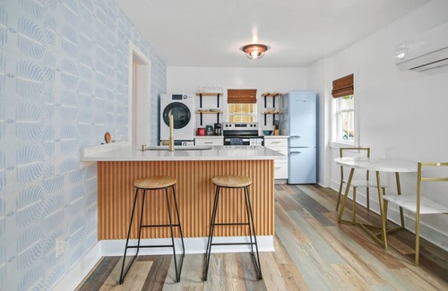 North Charleston House | Park Circle's Hidden Gem n[Charleston]