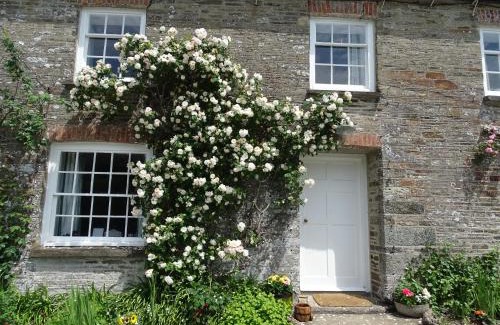 Trelil Bed & Breakfast | Park Farmhouse Bed and Breakfast