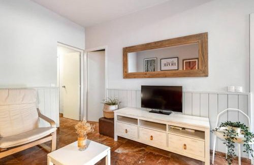 Can Baro Apartment | Park Guell Gaudi 2 bedroom Apartment