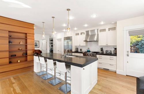 Telluride House | Park Place- Luxury Home, Hot Tub, Fire Pit, Huge Yard, Privacy