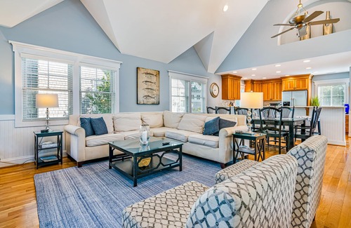 Cape Fear Station House | Park Place: On The Commons Park in Cape Fear Station, Walk to East Beach