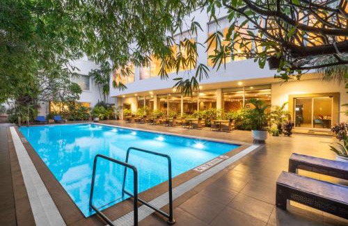 Thoraipakkam Hotel | Park Plaza Chennai OMR