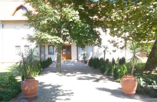 Balatonlelle Apartment | Park Sétány Apartman