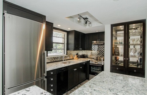 Park Shore Condo | Park Shore Resort-EXTENSIVE HIGH END LUXURIOUS RENOVATION! 1.25 Miles to Beach!