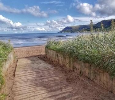 Waterfoot House | Parkanore Glenariffe Waterfoot