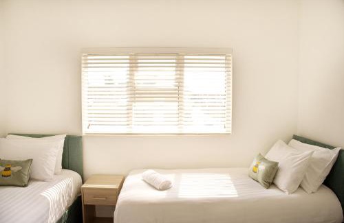 Darlington Apartment | Parkgate Central, Station & Town