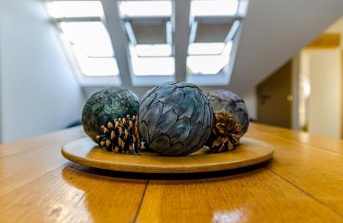Erd Bed & Breakfast | Parkland Inn