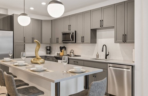 Five Points South Apartment | Parkside Chic 2BR Near Regions Field + Park