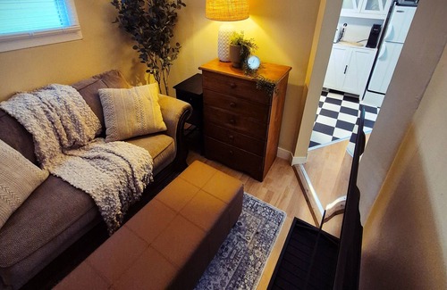 Leamington Cottage | Parkview Boho Cottage 3 - Maple Meadows