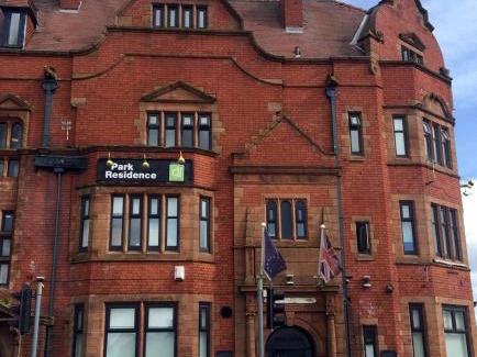 Cheetham Hill Hotel | Parkview Residence