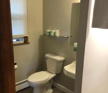 Neenah Hotel | Parkway Motel