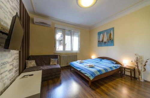 Stari Grad Apartment | Parliament Apartment