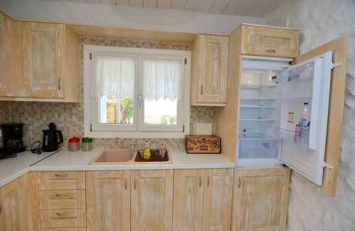 Parikia House | Paros Beach front cycladic house 4 min from port