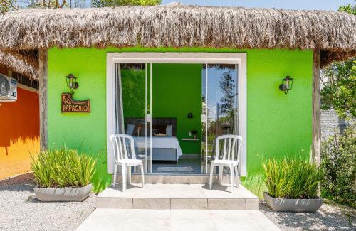 Vargem Pequena House | Parrot Cabin - Heated Pool & Gourmet Area