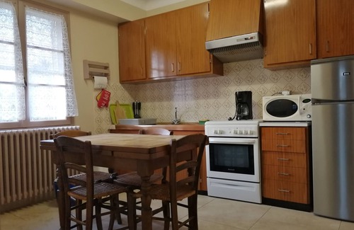St.-Remy-de-Provence Other | Part of independent Mas