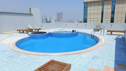 Al Barsha 1 Apartment | Partition in apartment