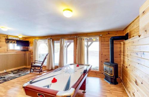 Northeast Somerset House | Partridge Road Retreat