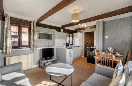Colchester Apartment | Partridge - Uk48173