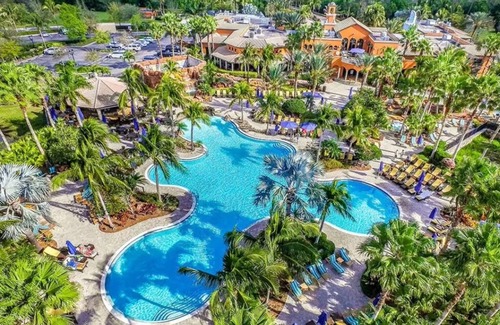 Biggar House | Paseo Grande 3 Bedroom Resort Oasis