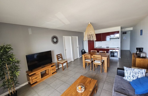 Lacanau-Ocean Apartment | Pasino bright apartment +Terrace15m2, seafront, WIFI, Parking included, 6p,N°5
