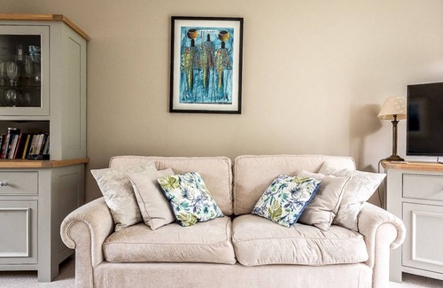 Ottery St Mary House | Pass the Keys | Bright, comfortable 3 bed home with garden & parking
