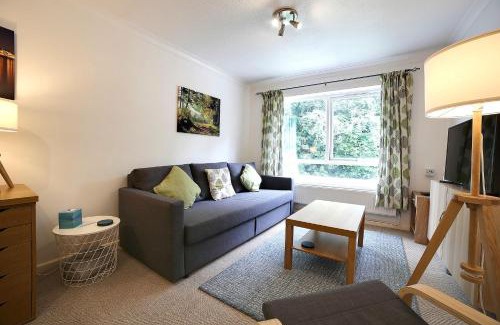 Impington Apartment | Pass the Keys 1BR Modern Beautiful House Pass the Keys