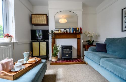 Shrewsbury House | Pass the Keys 3 Bedroom home within walking distance of town