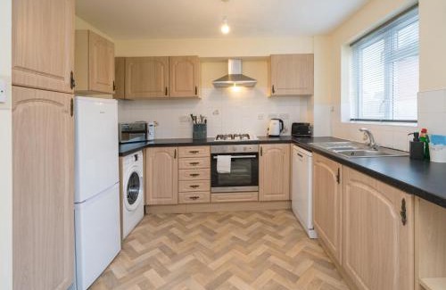 Shrewsbury House | Pass the Keys 3 bedroom detached homesleeps 5 in Shrewsbury