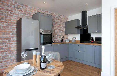 Rhosgoch House | Pass the Keys | Adorable 1 bedroom Country Cottage couples/singles