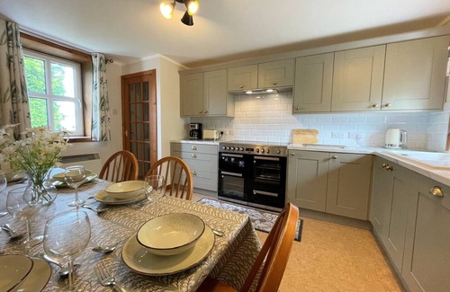 Castle Douglas House | Pass the Keys | Beautiful 4BR Cottage in Stunning Rural Location
