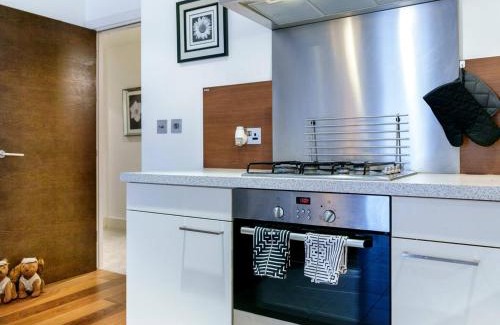 Cathedral Quarter Apartment | Pass the Keys Cathedral Quarter City Centre Walk Everywhere