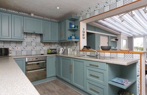 Benllech House | Pass the Keys | Centrally Located Modern Seaside House