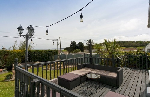 Benllech House | Pass the Keys | Centrally Located Modern Seaside House