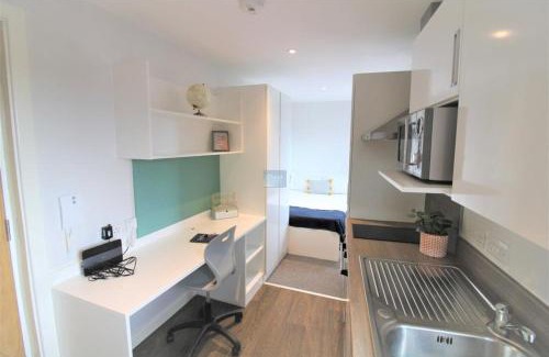 Lincoln Apartment | Pass the Keys Centrally located studio Flat