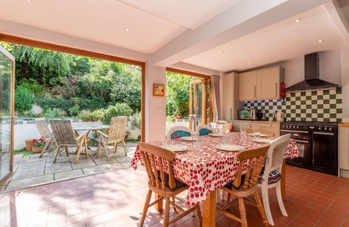 Shooters Hill House | Pass the Keys | Charming 3-Bed Bungalow with Character & Garden