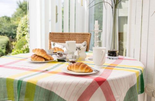 Ludwel House | Pass the Keys Cosy cottage with views over the Shropshire hills
