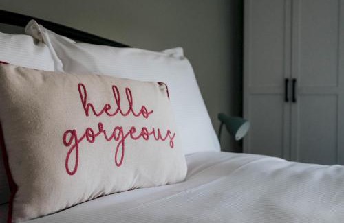 Knotty Ash House | Pass the Keys Cosy Liverpool Home. WiFi Parking Nr Alder Hey