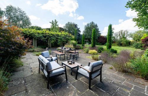 Ludwel House | Pass the Keys Countryside home 5 minutes from Ludlow
